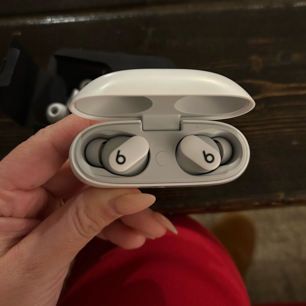 Beats Wireless Noise Canceling Earbuds